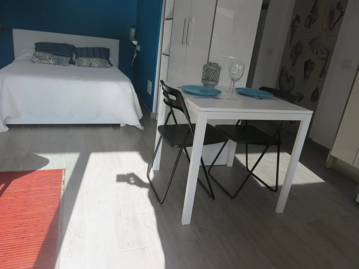 Centrico Loft En El Puerto De La Cruz Con Wifi Y Cerca De La Playa Apartment 0*, Puerto de la Cruz (Tenerife)